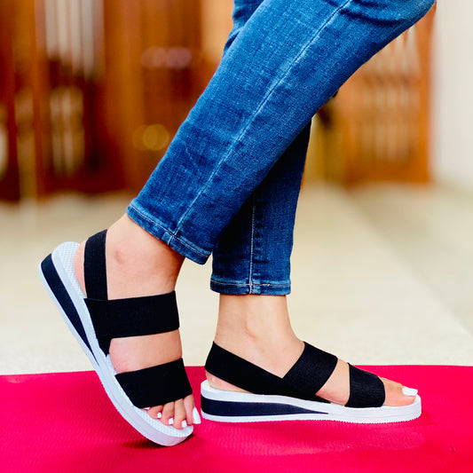 Kyshoo Black and White Backstrap Sandal